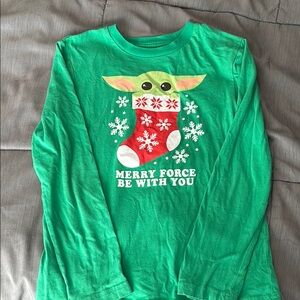 Boys Medium Baby Yoda Christmas T-Shirt
